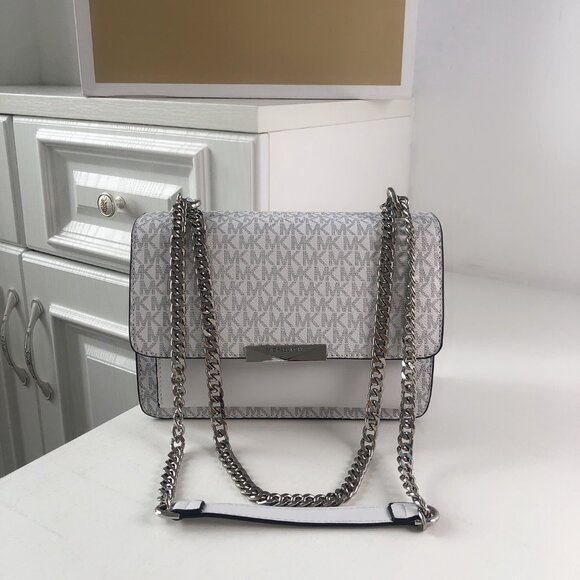 Michael kors Handbags - Michael kors new shoulder crossbody flap chain women's bag